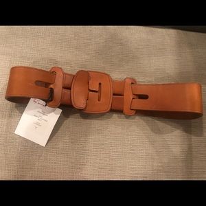 Diane von Furstenberg DVF jigsaw leather belt in luggage color. NWT